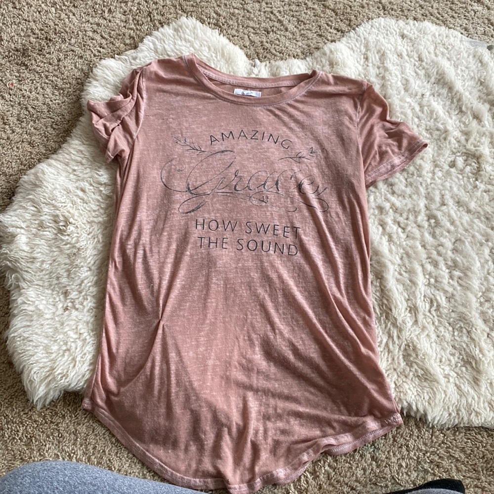 Tee